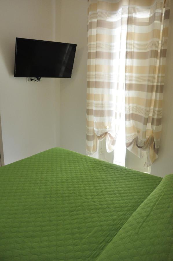 Brezza Di Mare Gaeta B&B Exteriör bild