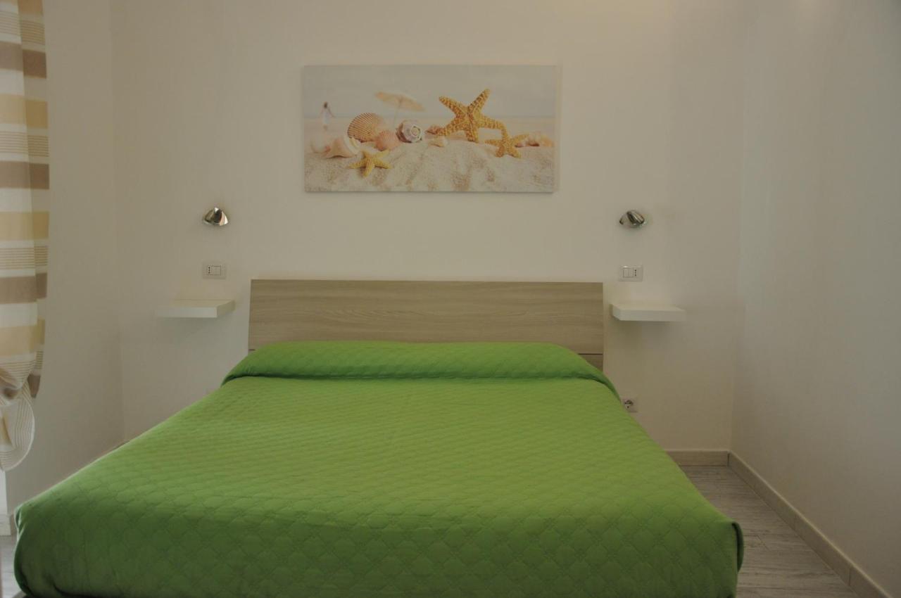 Brezza Di Mare Gaeta B&B Exteriör bild